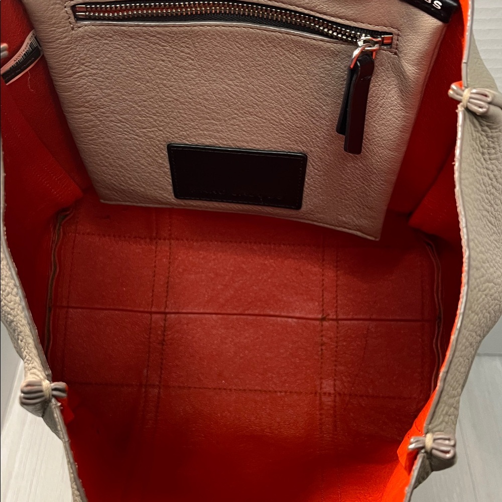 Marc Jacobs Taupe Tote Bag - Picture 8 of 14